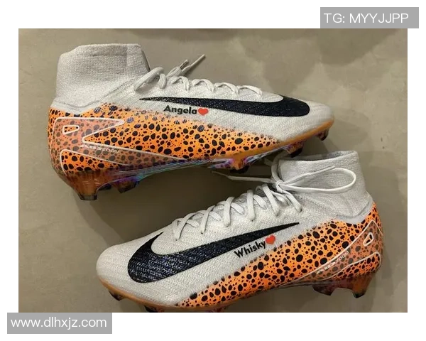 球星穿假足球鞋现象是否普遍揭秘影响品牌形象的背后原因