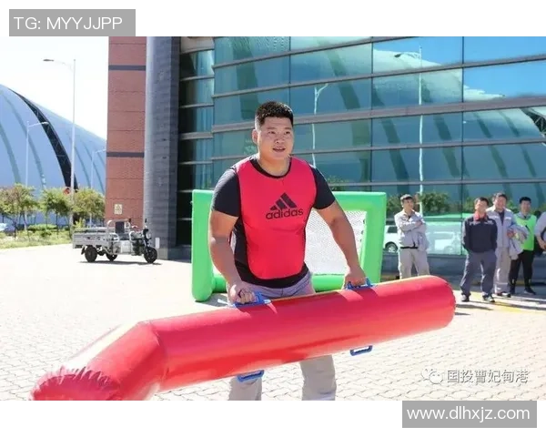 足球巨星成长日志:从童年梦想到世界巅峰的奋斗轨迹 足球巨星成长日志:从童年梦想到世界巅峰的奋斗轨迹